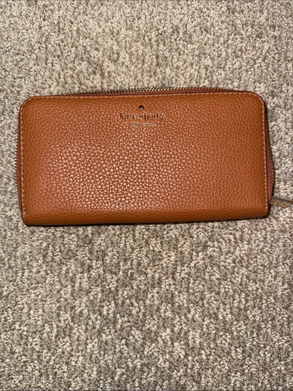 kate spade Pebbled Zip Wallet in Cognac Brown